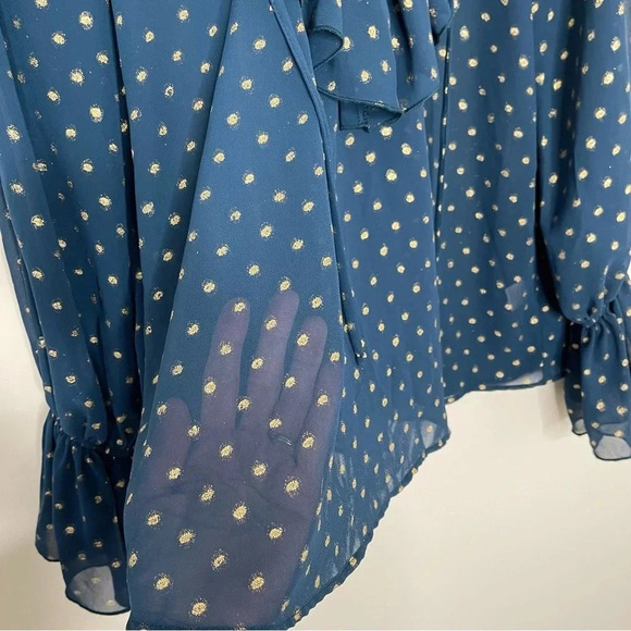 Show me your MUMU Elton Top in Gold Dots lace up bell sleeves whimsygoth - Picture 7 of 12